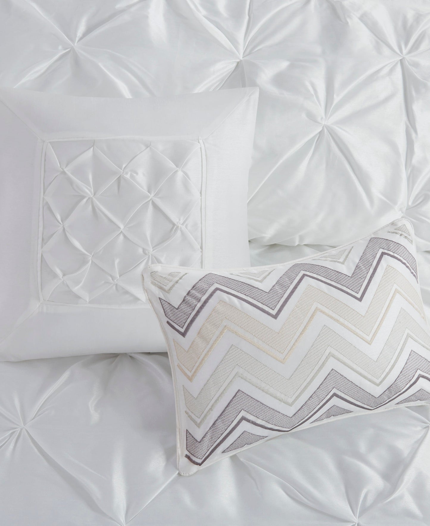Piedmont 7 Piece Tufted Comforter Set
