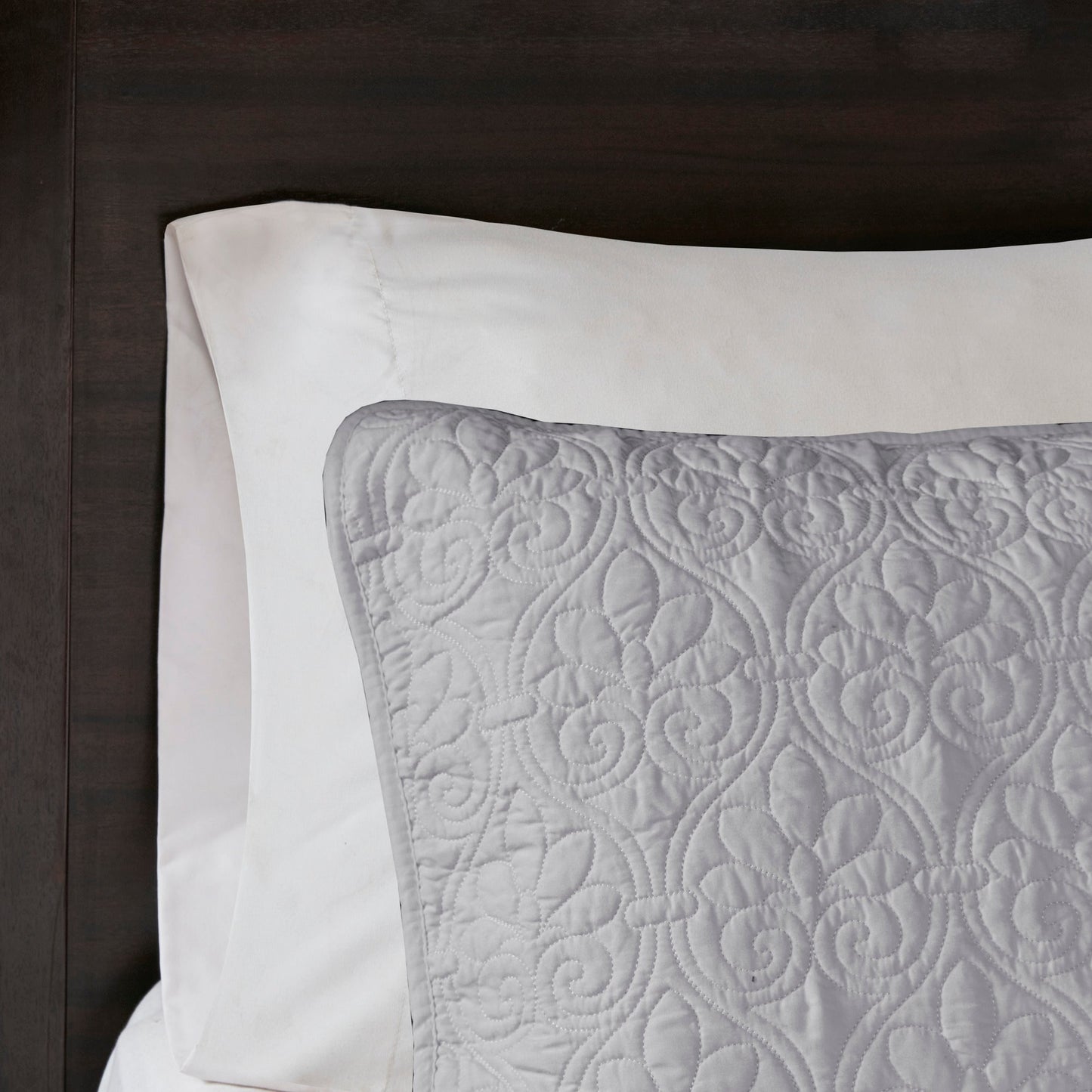 Vancouver Reversible Quilt Set