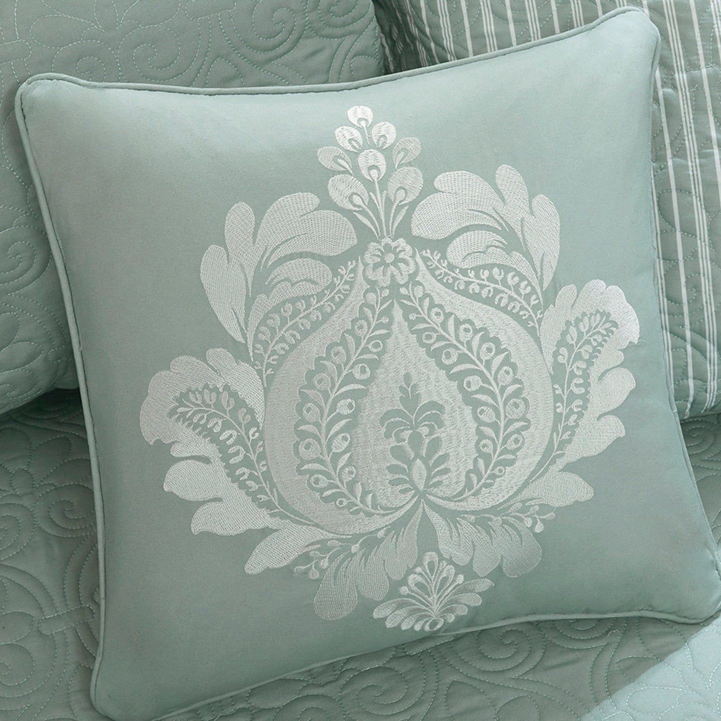 Vancouver 6 Piece Reversible Daybed Cover Set