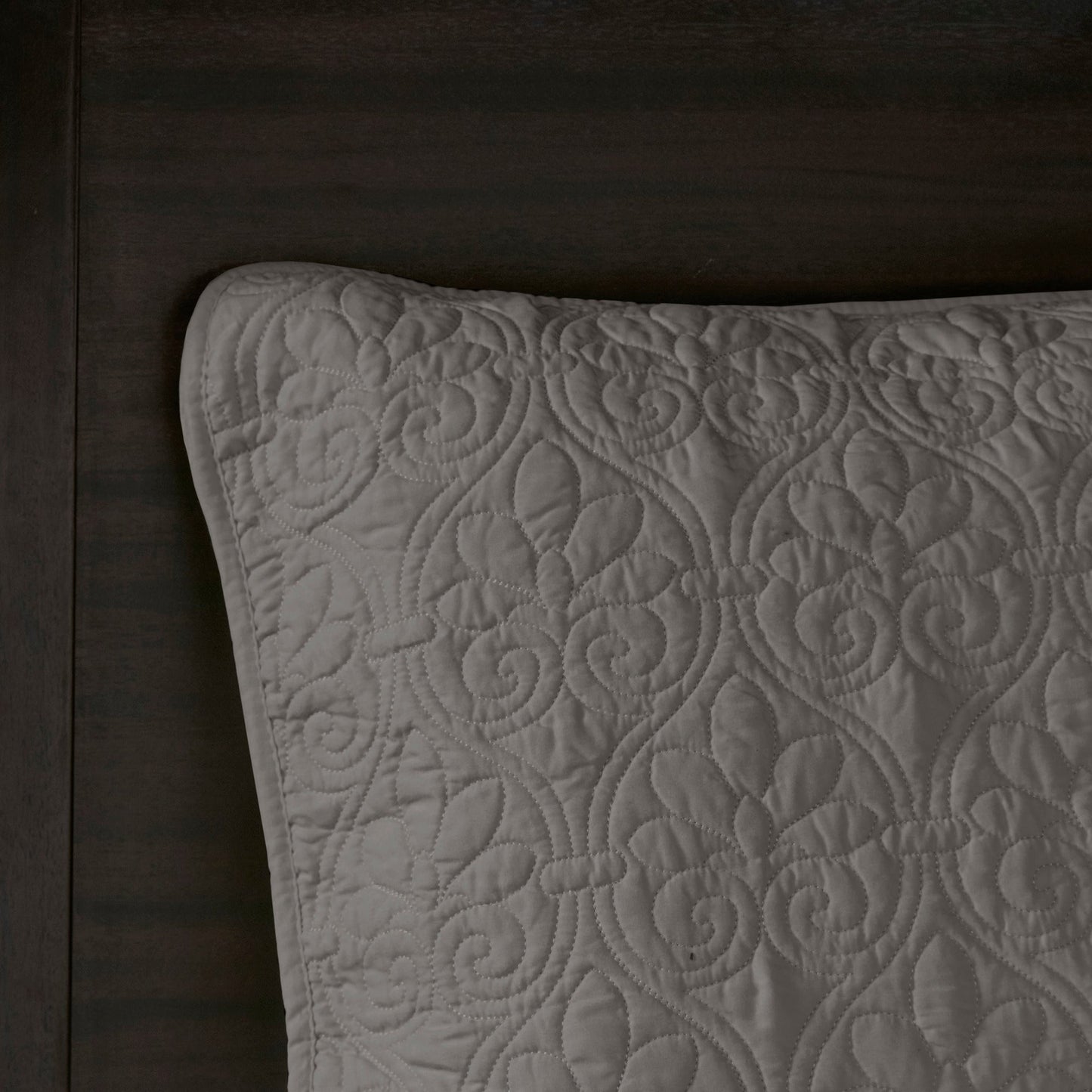 Vancouver Reversible Bedspread Set