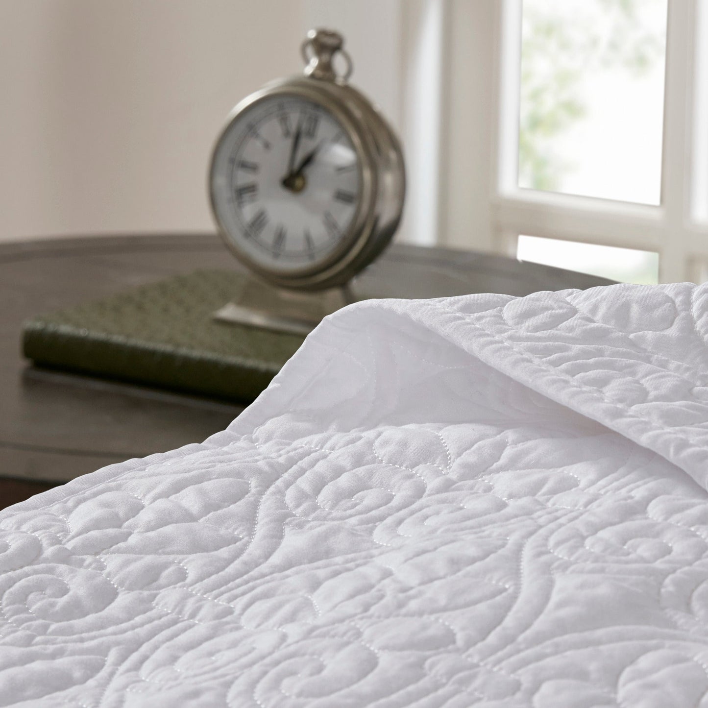 Vancouver Reversible Bedspread Set