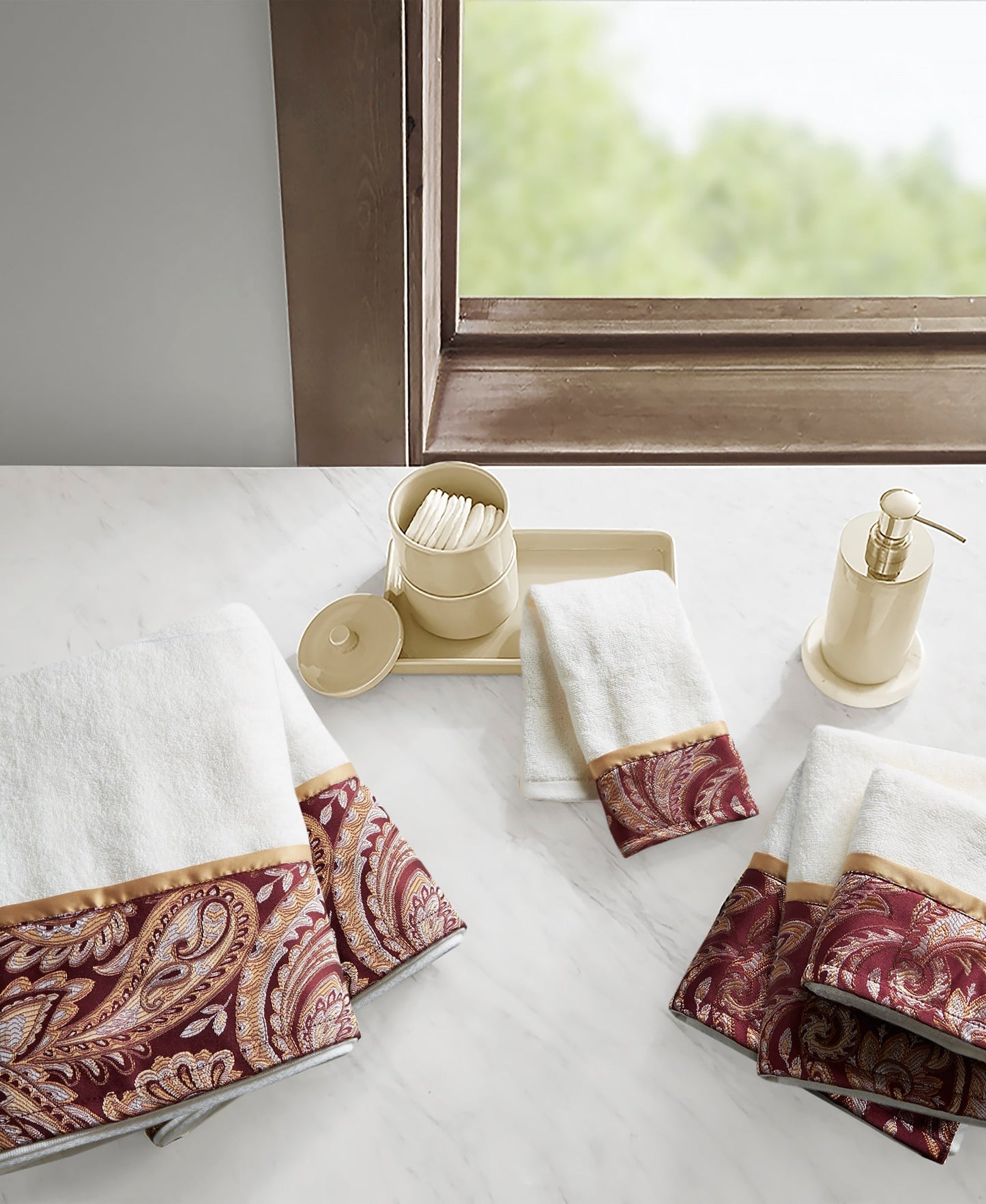 Charlotte 6 Piece Jacquard Towel Set