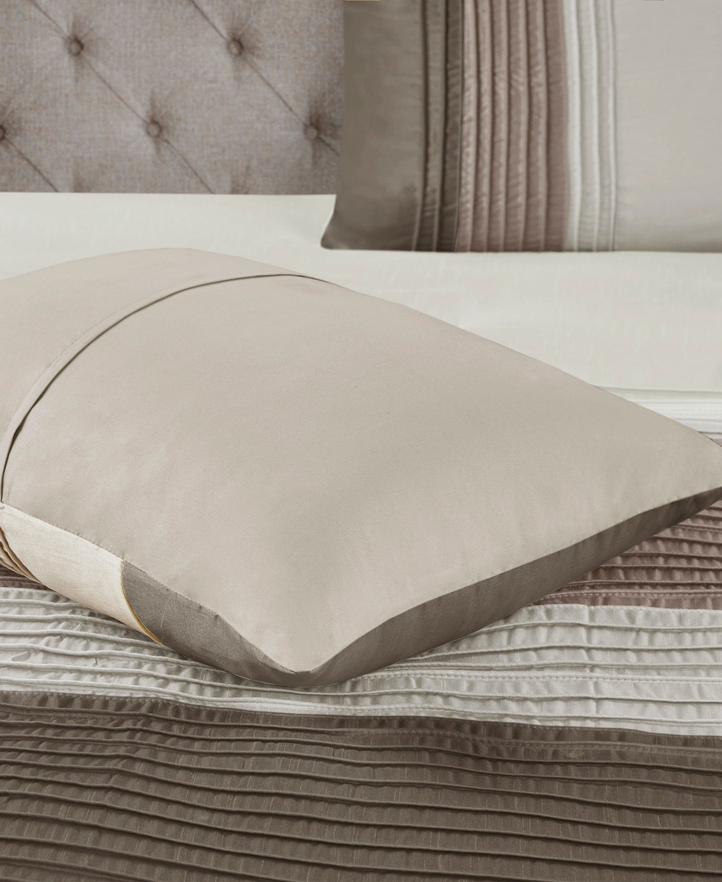 Salem 7 Piece Comforter Set