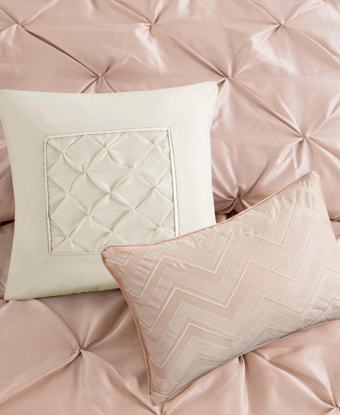 Piedmont 7 Piece Tufted Comforter Set