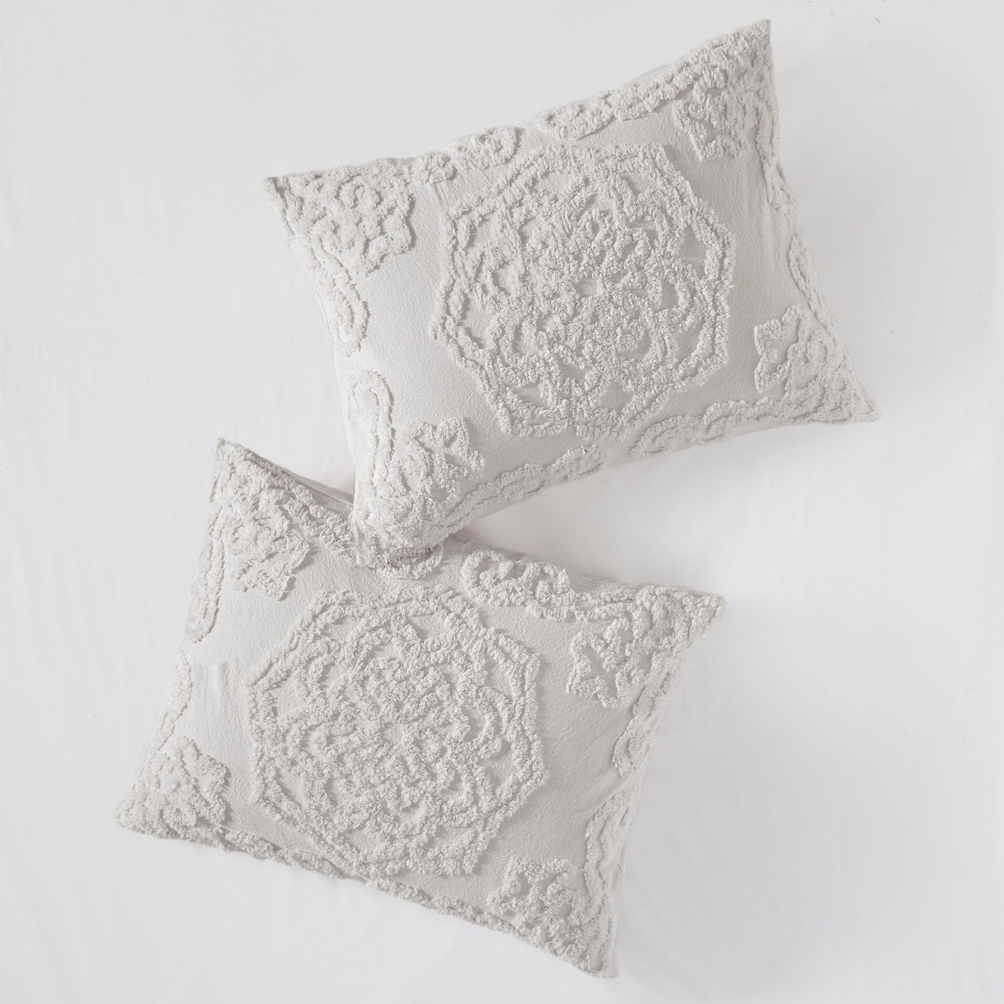 Cecily Tufted Cotton Chenille Medallion Duvet Cover Set Blush