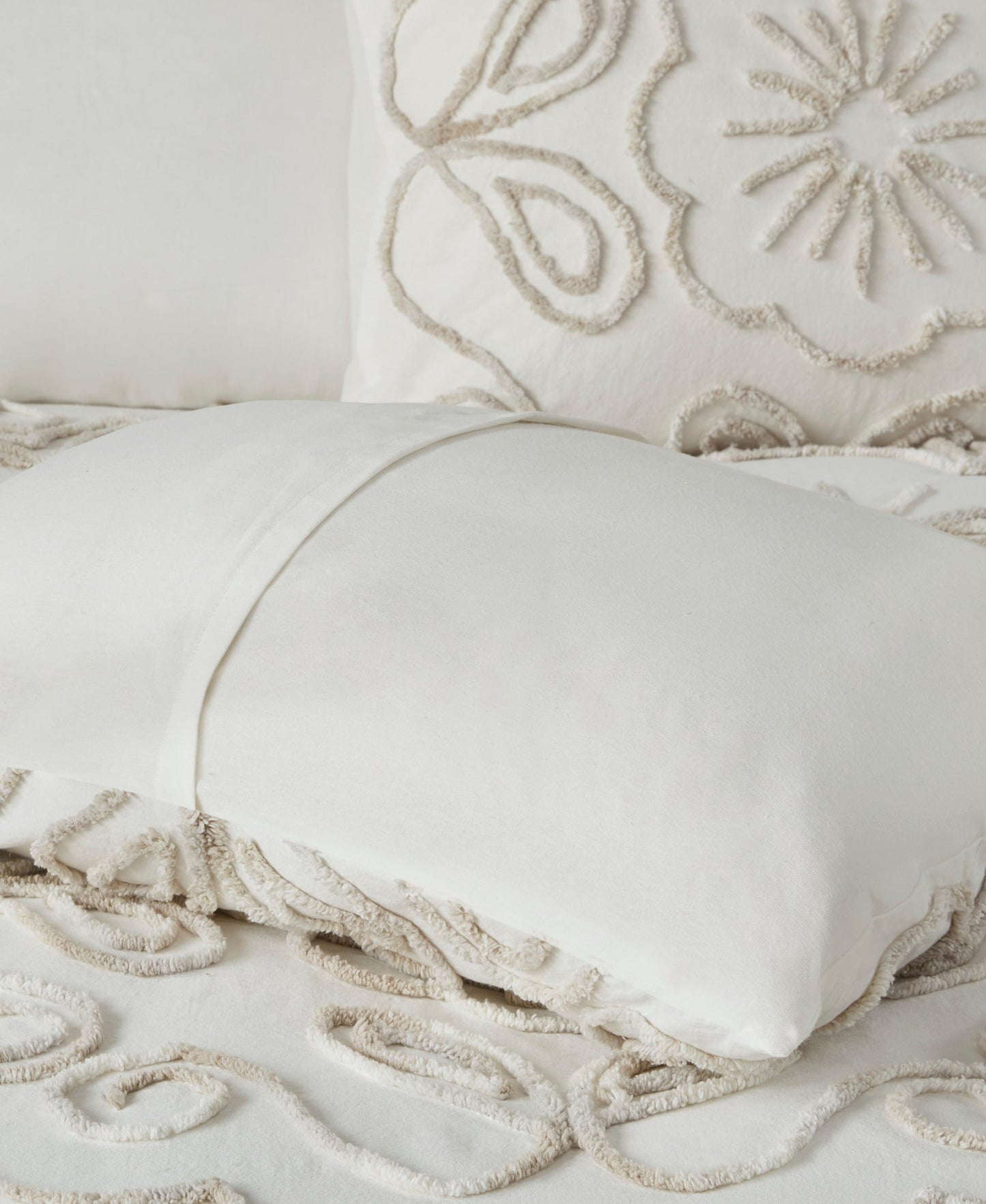 Valeria Tufted Chenille Comforter Set