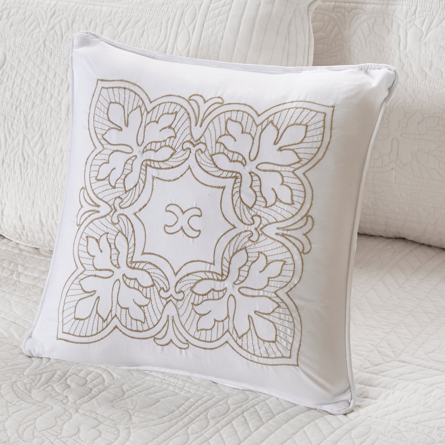 Genoa 6 Piece Reversible Scalloped Edge Daybed Cover Set