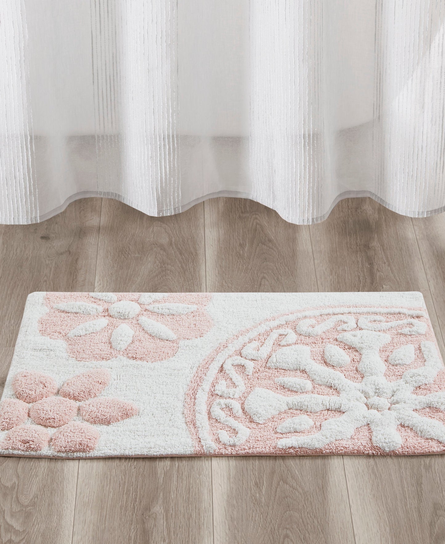 Tunisia Medallion Cotton Tufted Bath Rug