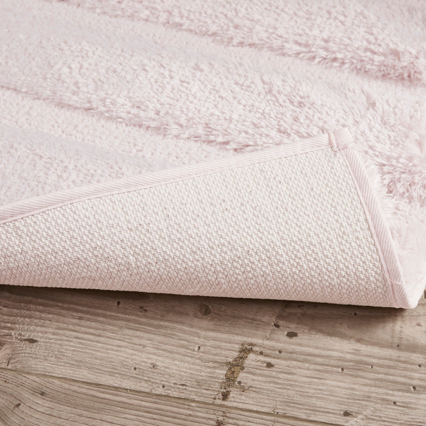 Tufted Pearl Channel Rug Grey