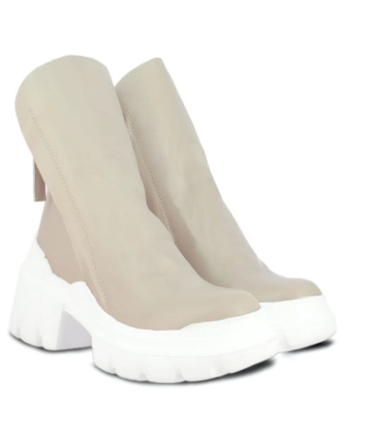 Saint G Hayden Boots Ivory